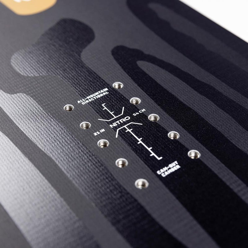 NITRO PHASE All Mountain -lumilauta aktiivisille laskijoille